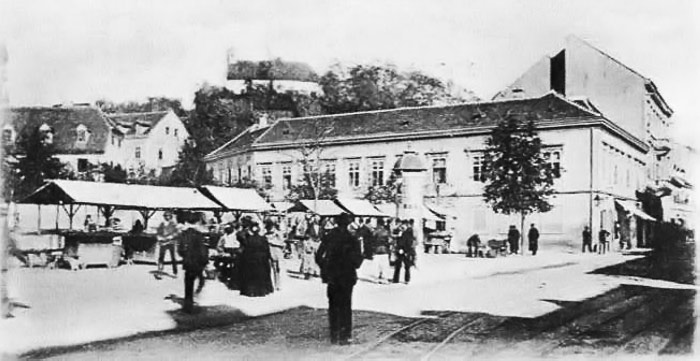 Ilički trg (Mali plac, današnji Britanski trg) 1898. godine B
